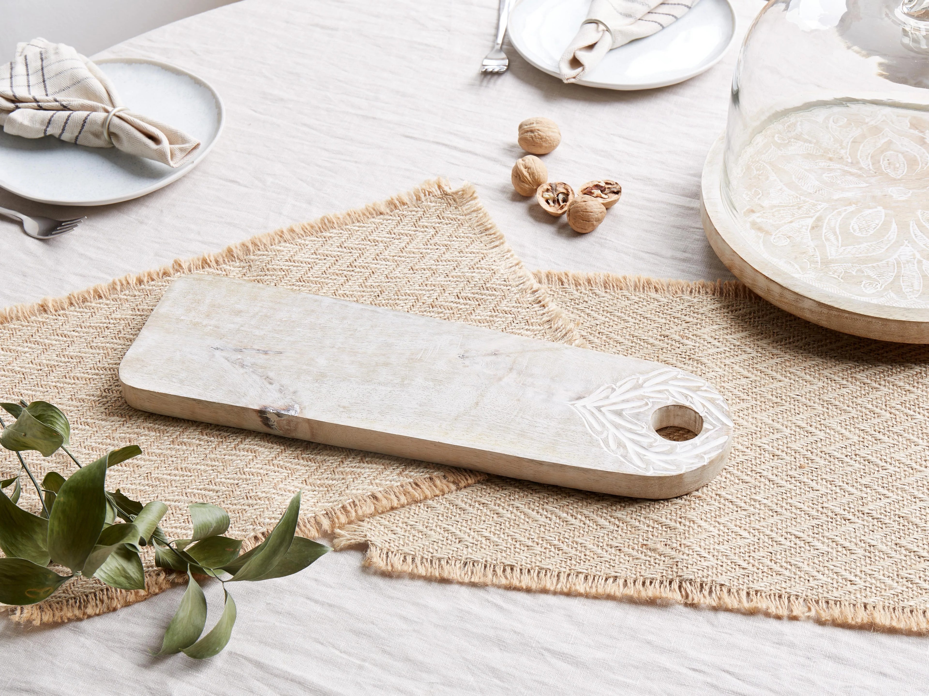 Plateau de service en bois de manguier marron clair 41x12 cm – Fait main, Style naturel