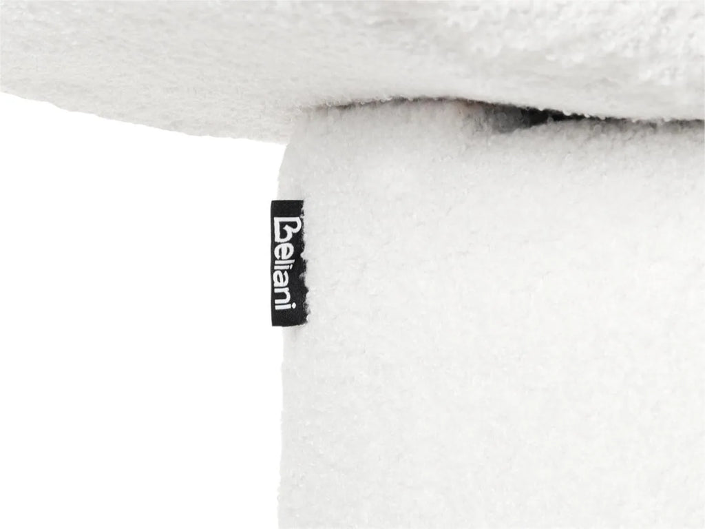Pouf capitonné en bouclé blanc cassé