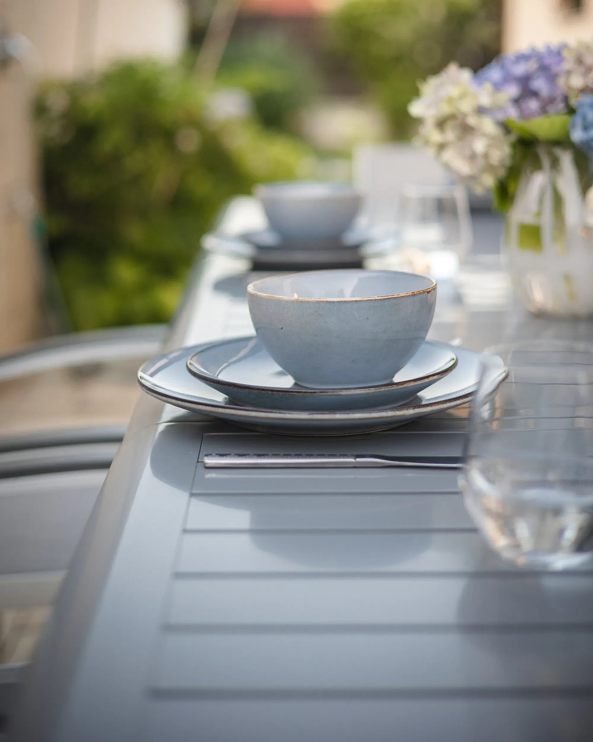 Set de 8 assiettes à dessert en grès cérame bleu azur