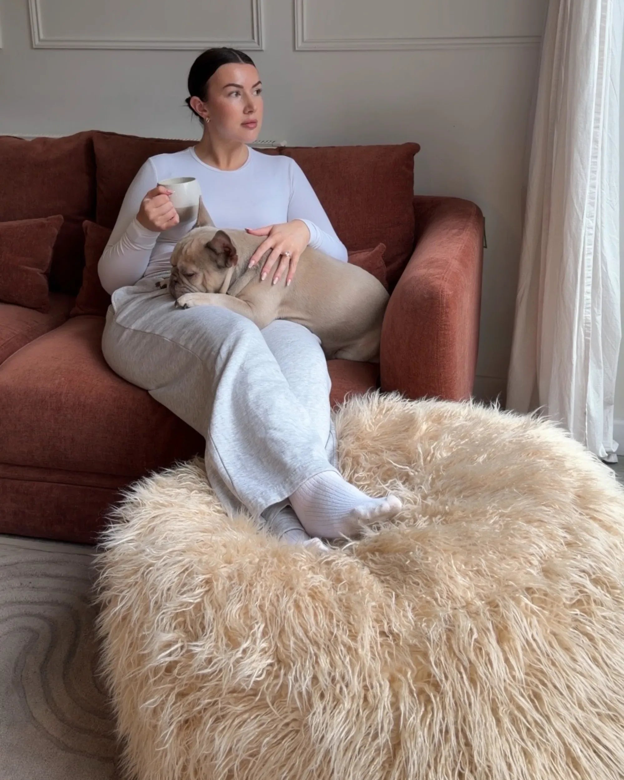 Pouf fausse fourrure beige clair